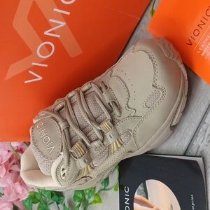Vionic 23 Walk Walker Taupe NIB